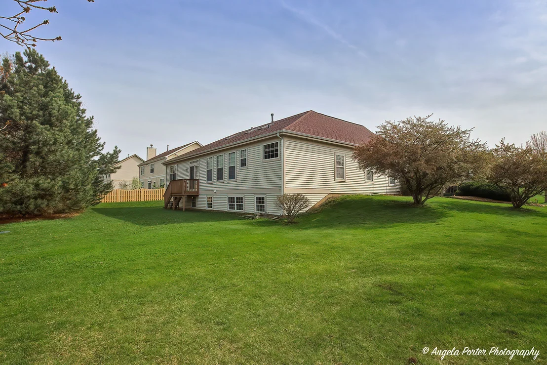 Photo of 2605 PARKER Lane