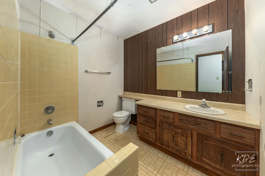 Photo of 446 Galahad Road