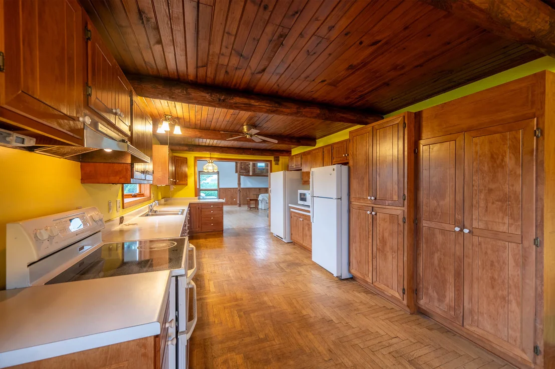 Photo of 3237 W Wilderness Road