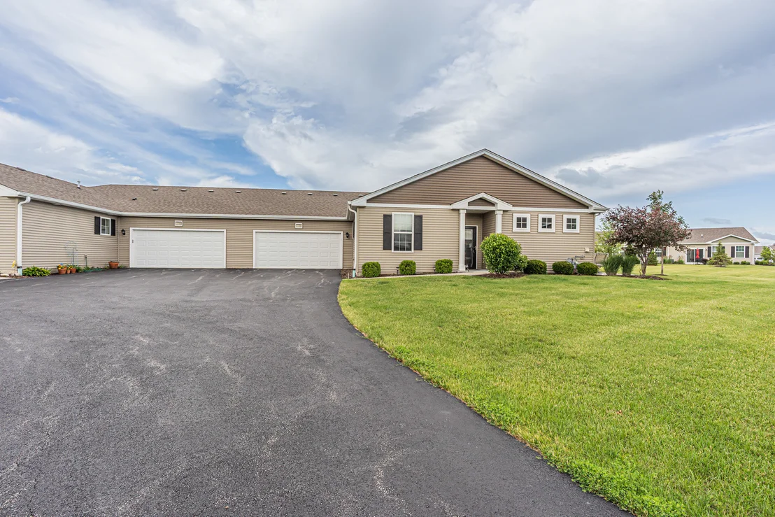Photo of 1116 Crestview Lane