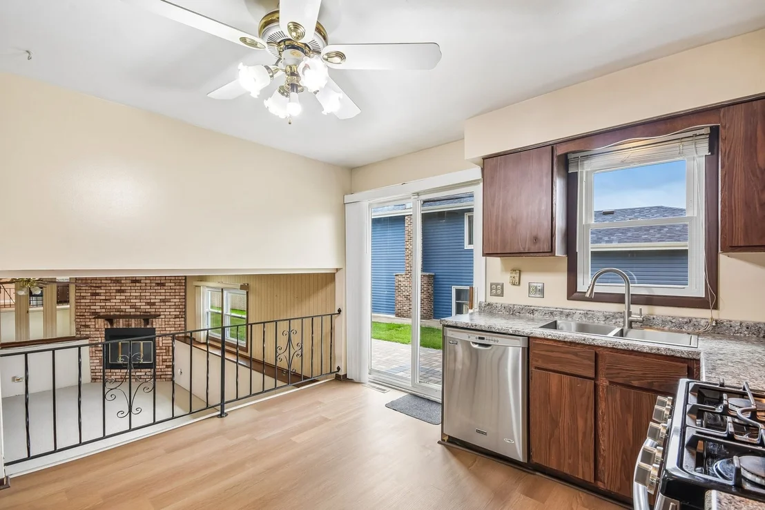 Photo of 410 Flint Trail