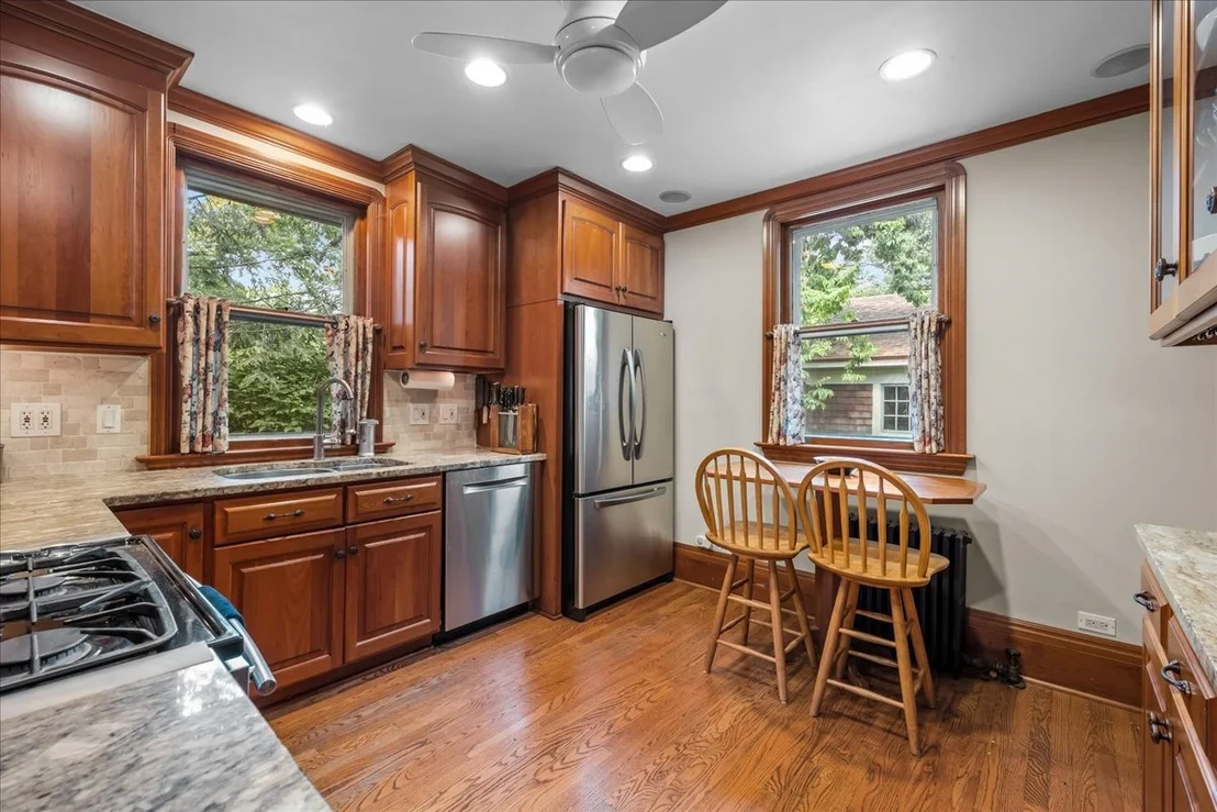 Photo of 600 Central Avenue
