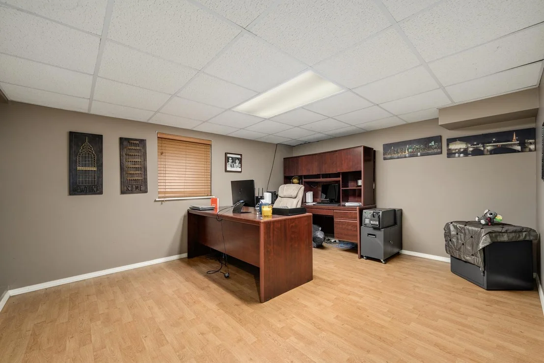 Photo of 5282 Galloway Drive