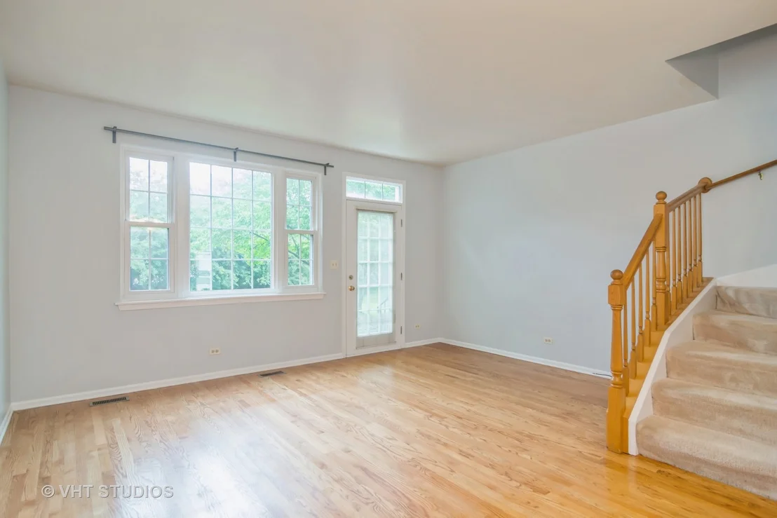 Photo of 5392 Mayflower Court