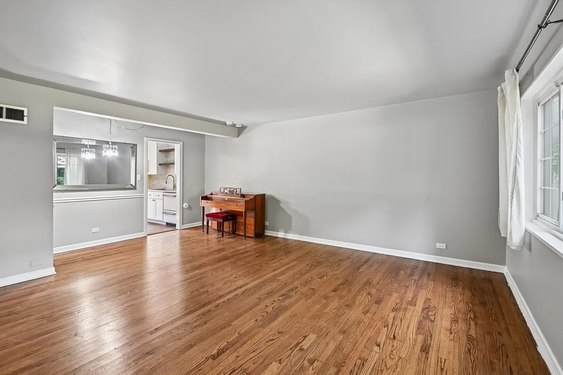 Photo of 738 Dodge Avenue