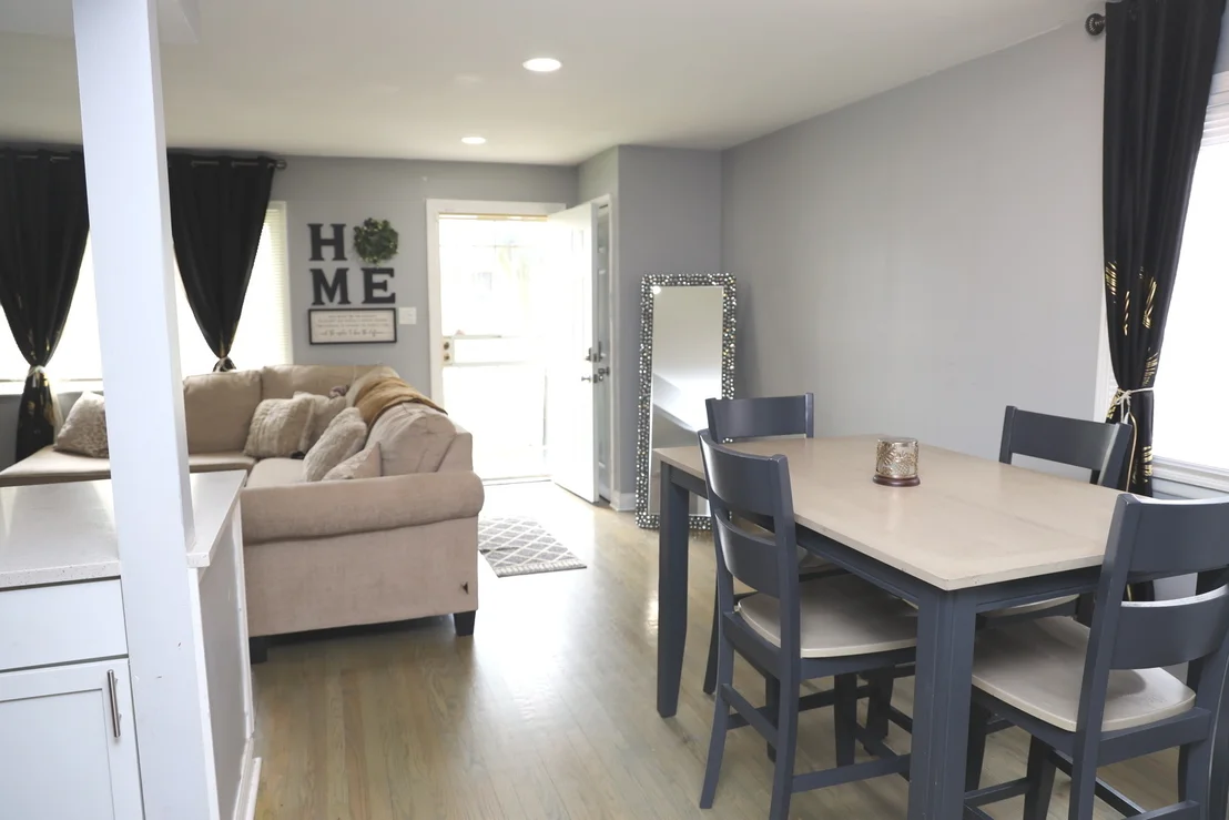 Photo of 446 W 107th Street