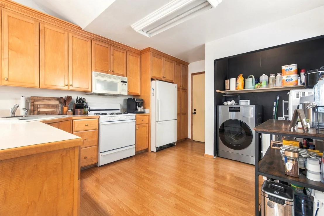Photo of 4326 River Glen Drive