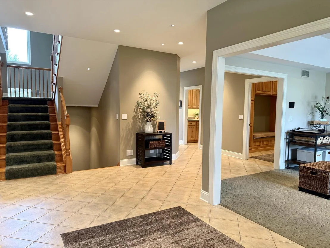 Photo of 2307 Red Oak Lane