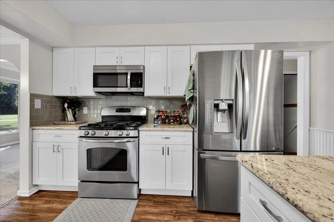 Photo of 41W210 Mare Lane