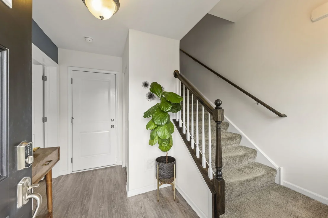 Photo of 4192 Irving Road