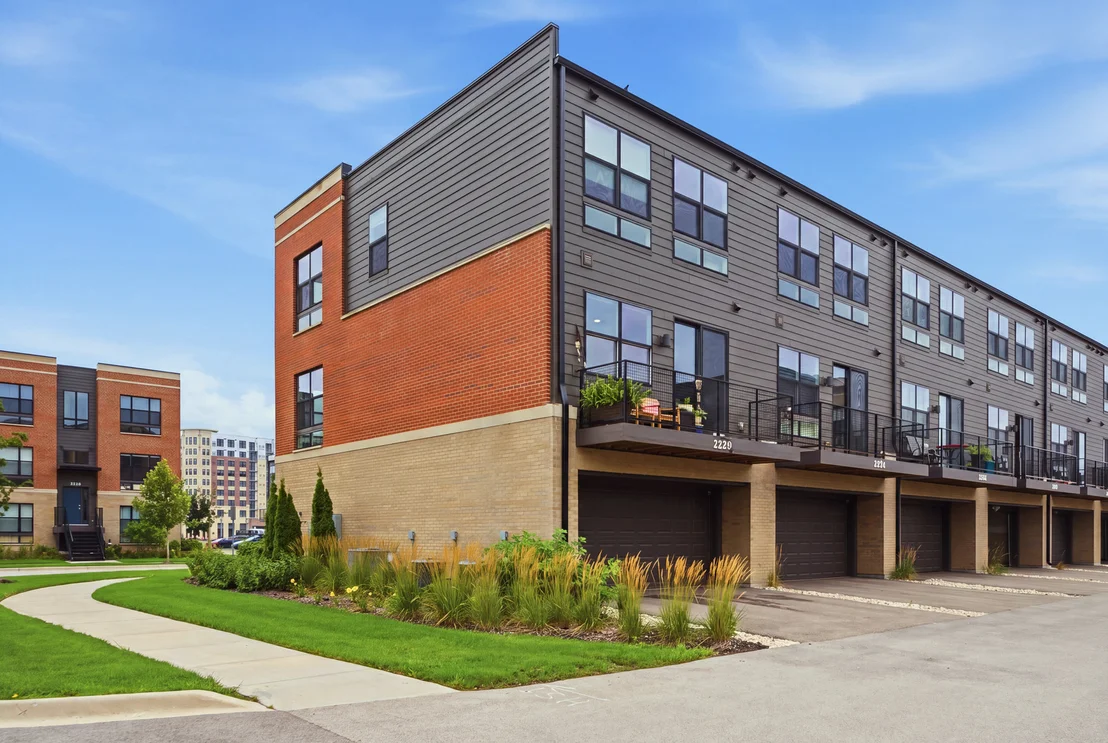 Photo of 2210 Venture Drive