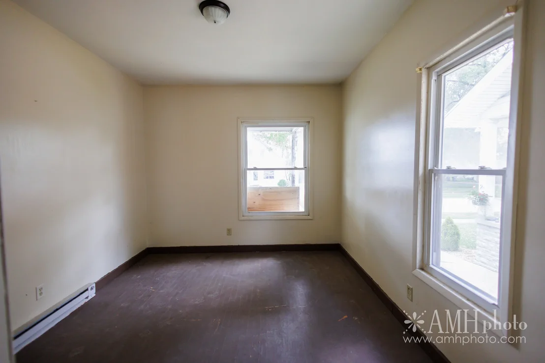 Photo of 360 S ELM Avenue