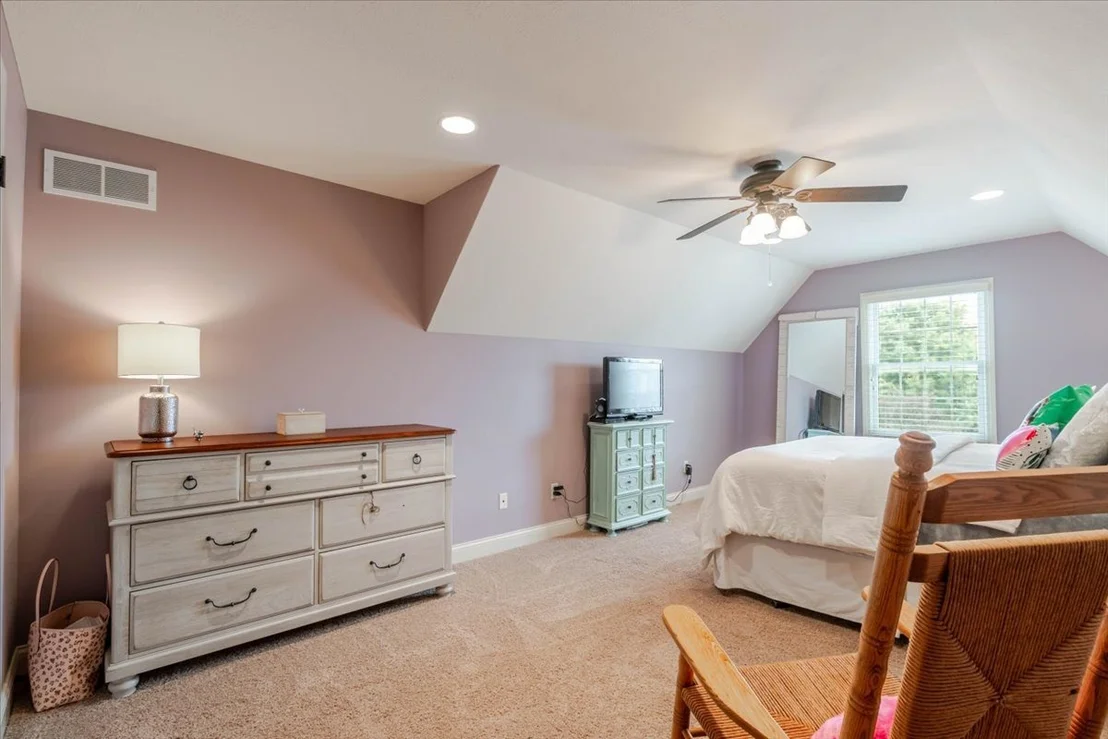 Photo of 2104 Sinclair Court