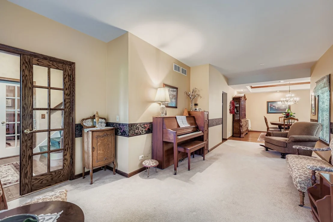 Photo of 13N441 Coombs Road