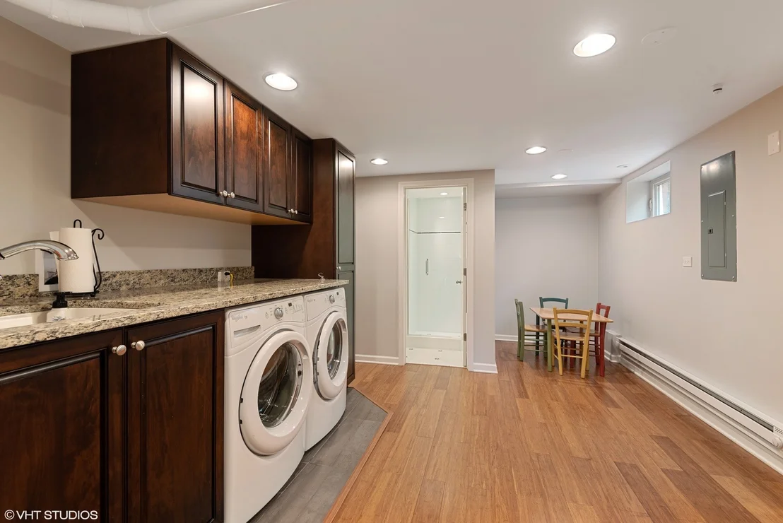 Photo of 630 Greenleaf Avenue