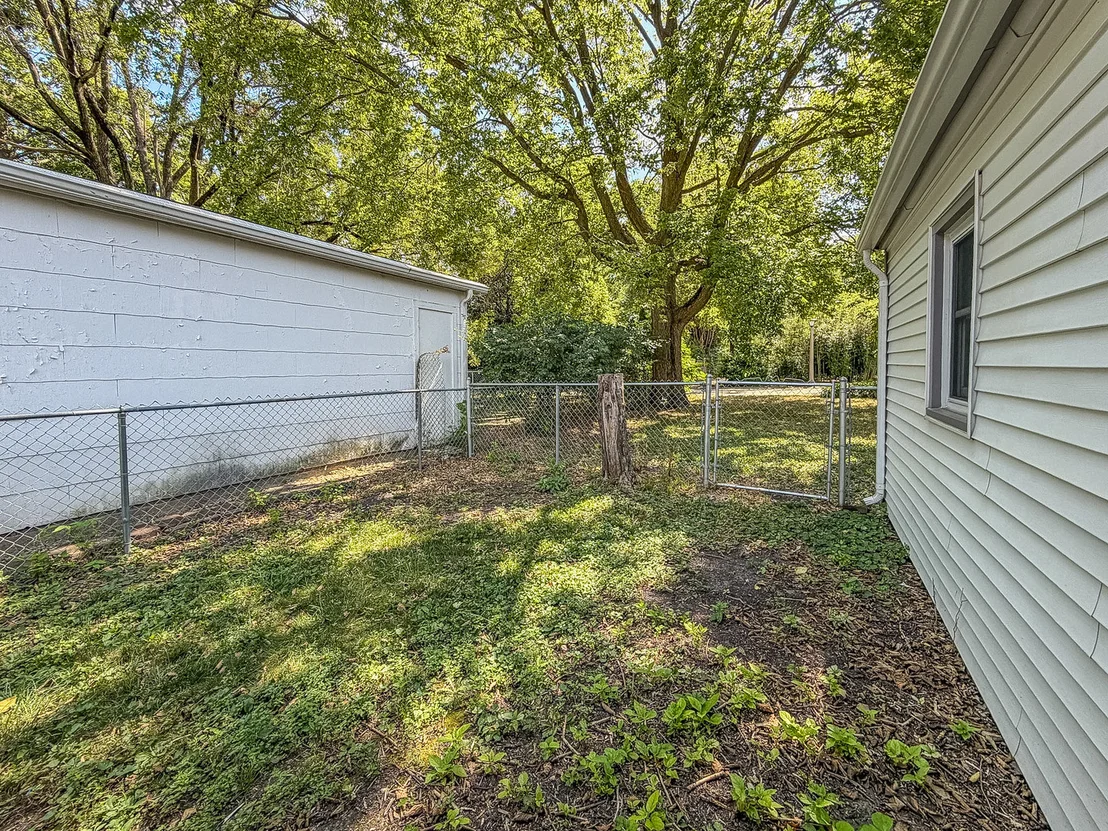 Photo of 1306 Stout Drive