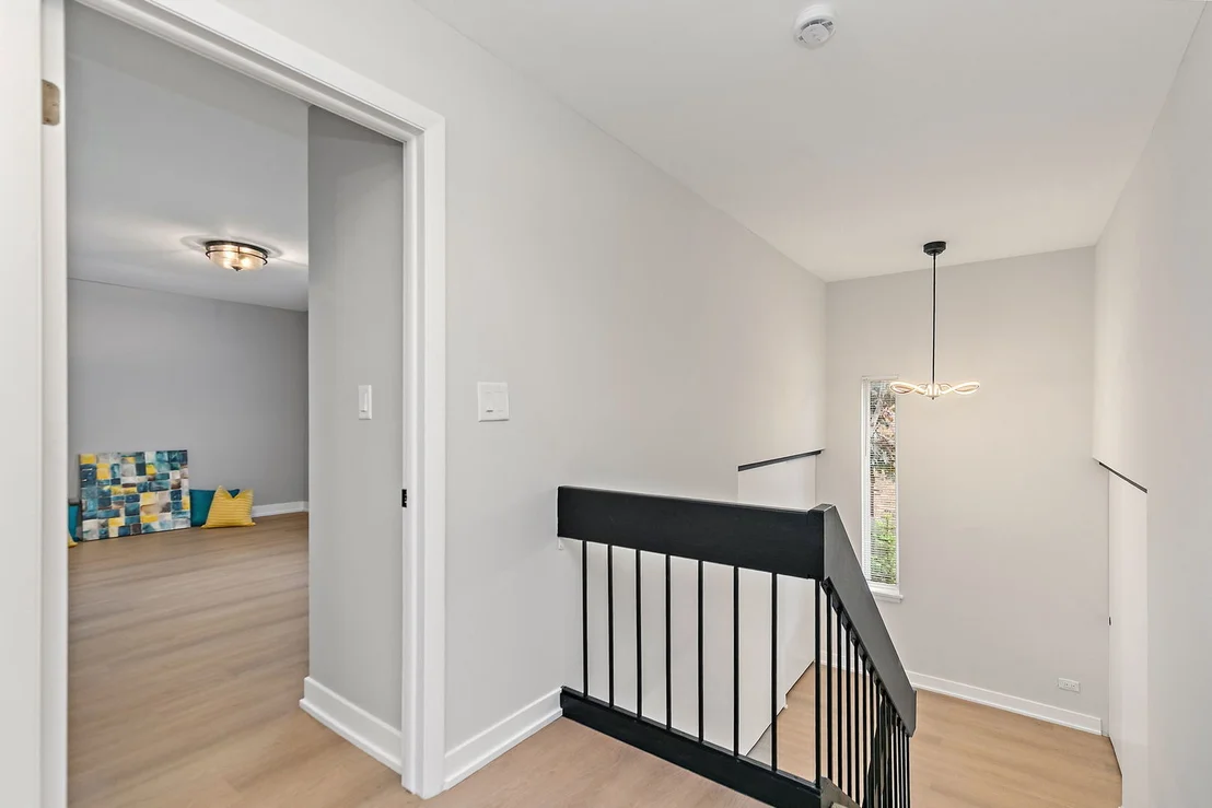 Photo of 2013 Post Oak Place