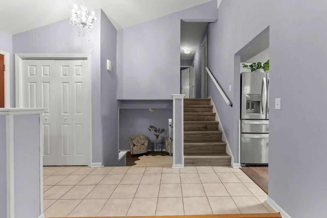 Photo of 2613 Midland Drive