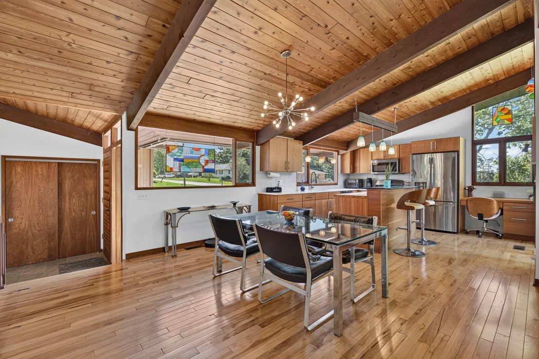 Photo of 2390 Circle Drive