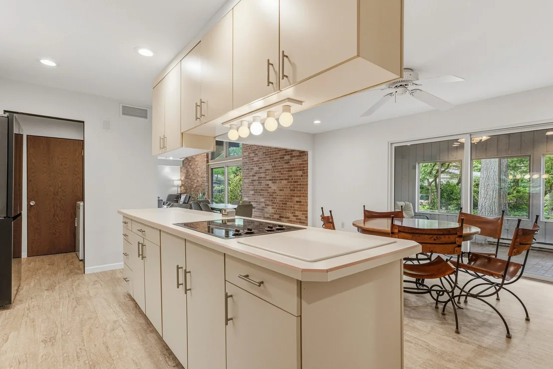 Photo of 1705 Salem Road