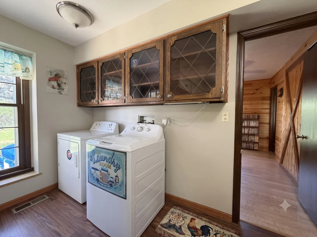 Photo of 4437 Richmond Road