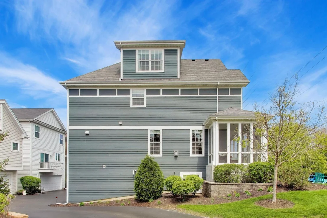 Photo of 1331 Avery Avenue