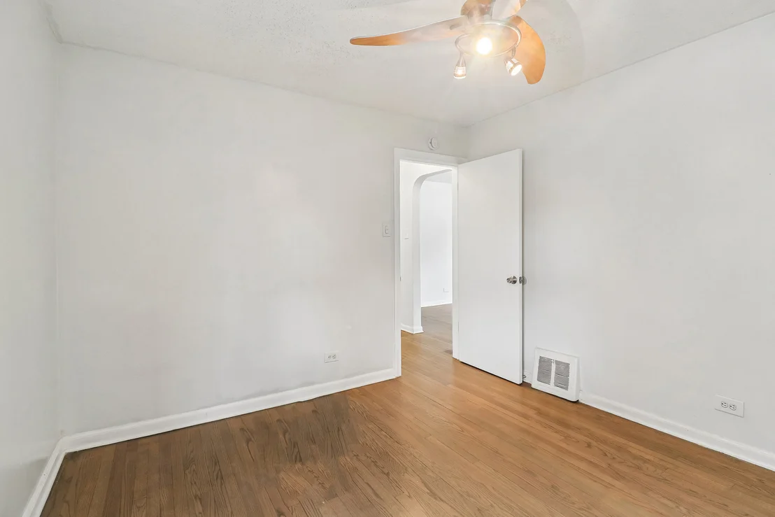 Photo of 1107 W 101st Street