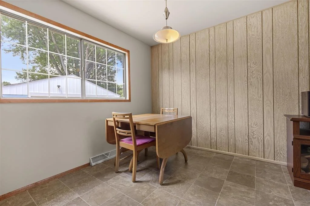 Photo of 2112 Maple Avenue