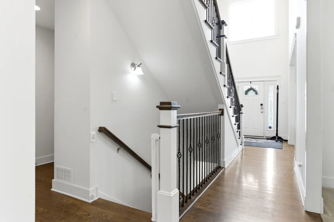 Photo of 1385 Overton Drive
