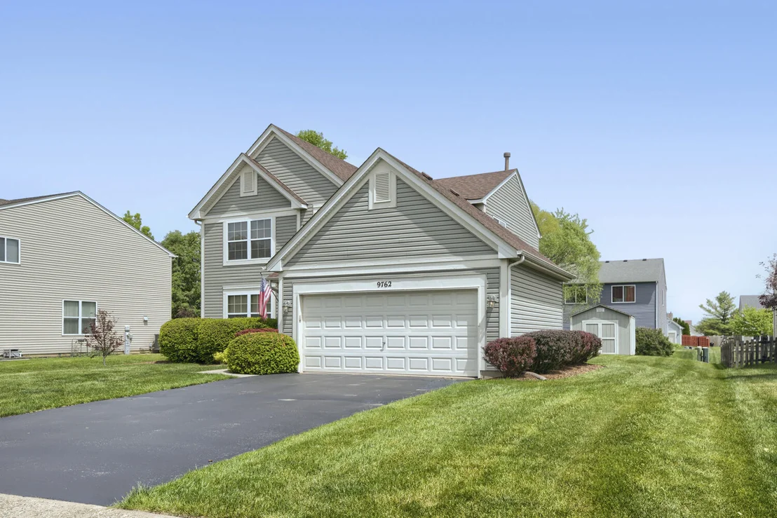 Photo of 9762 Bennington Drive