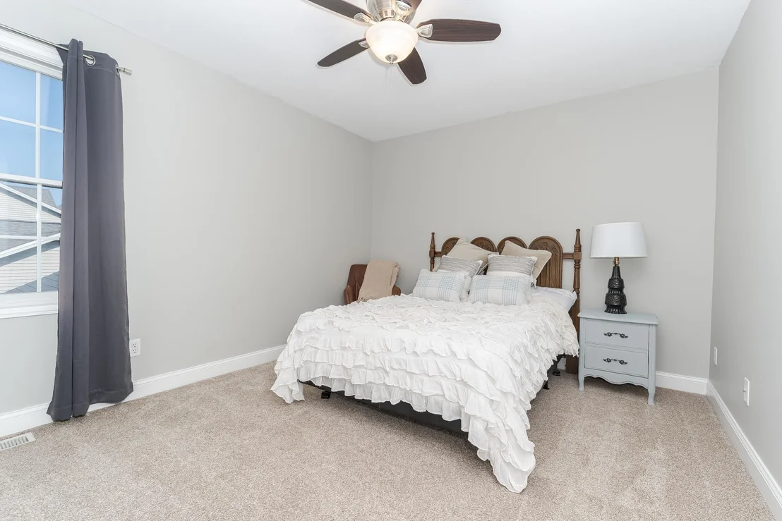 Photo of 17 Waterside Circle