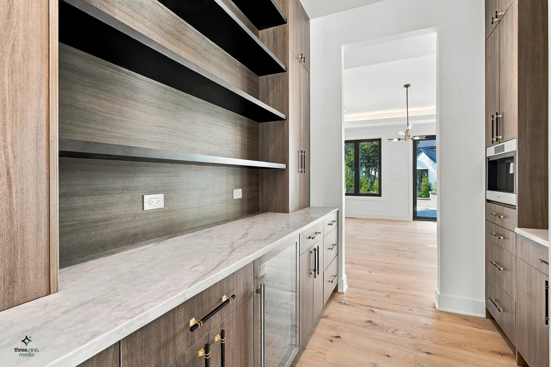 Photo of 425 Forest Edge Drive