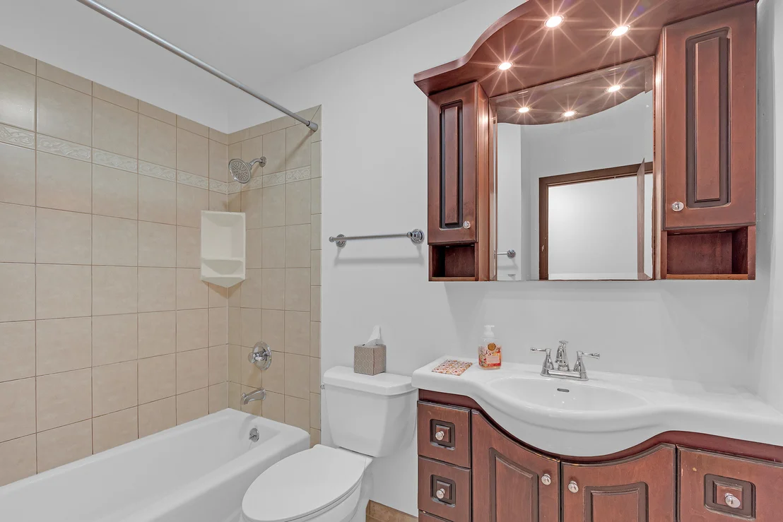 Photo of 1526 Sycamore Lane