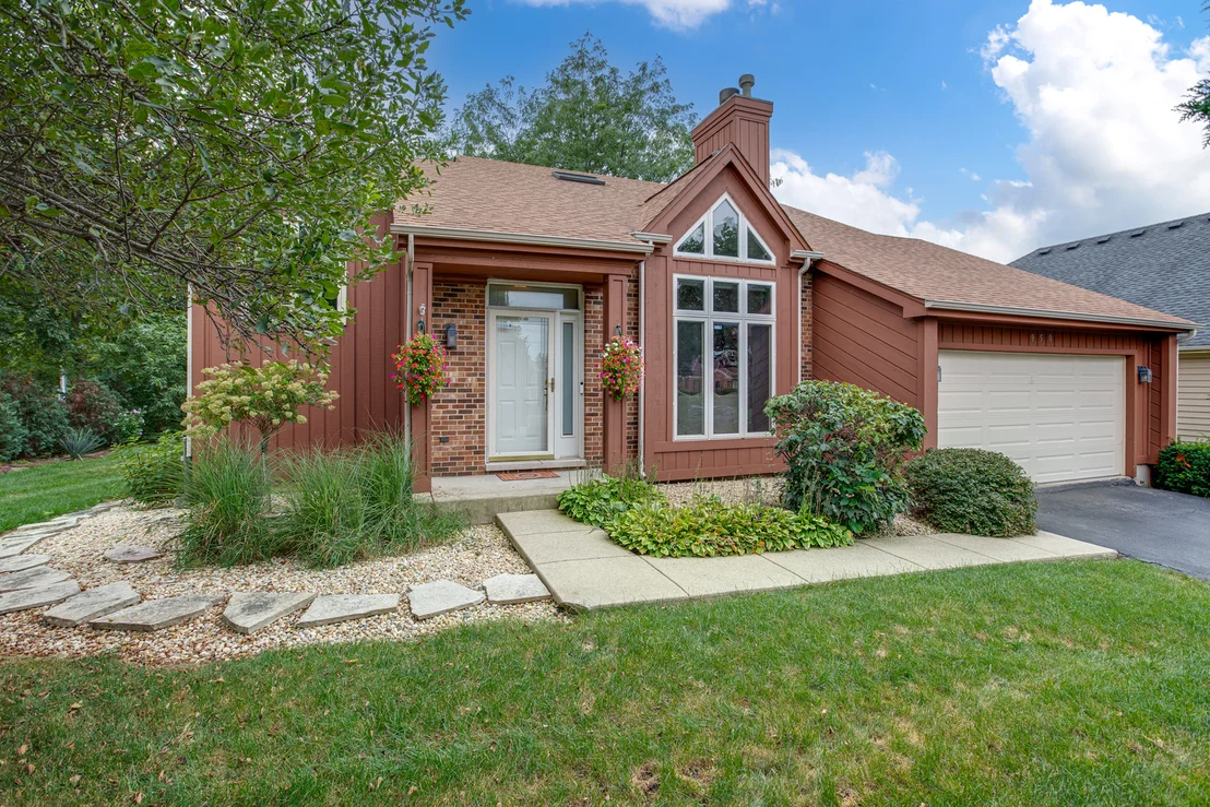 Photo of 950 DUNHAM Drive