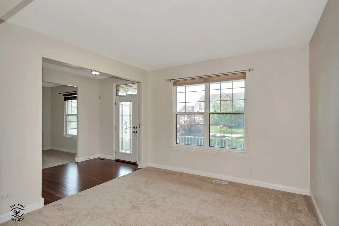 Photo of 15474 Lakeview Drive