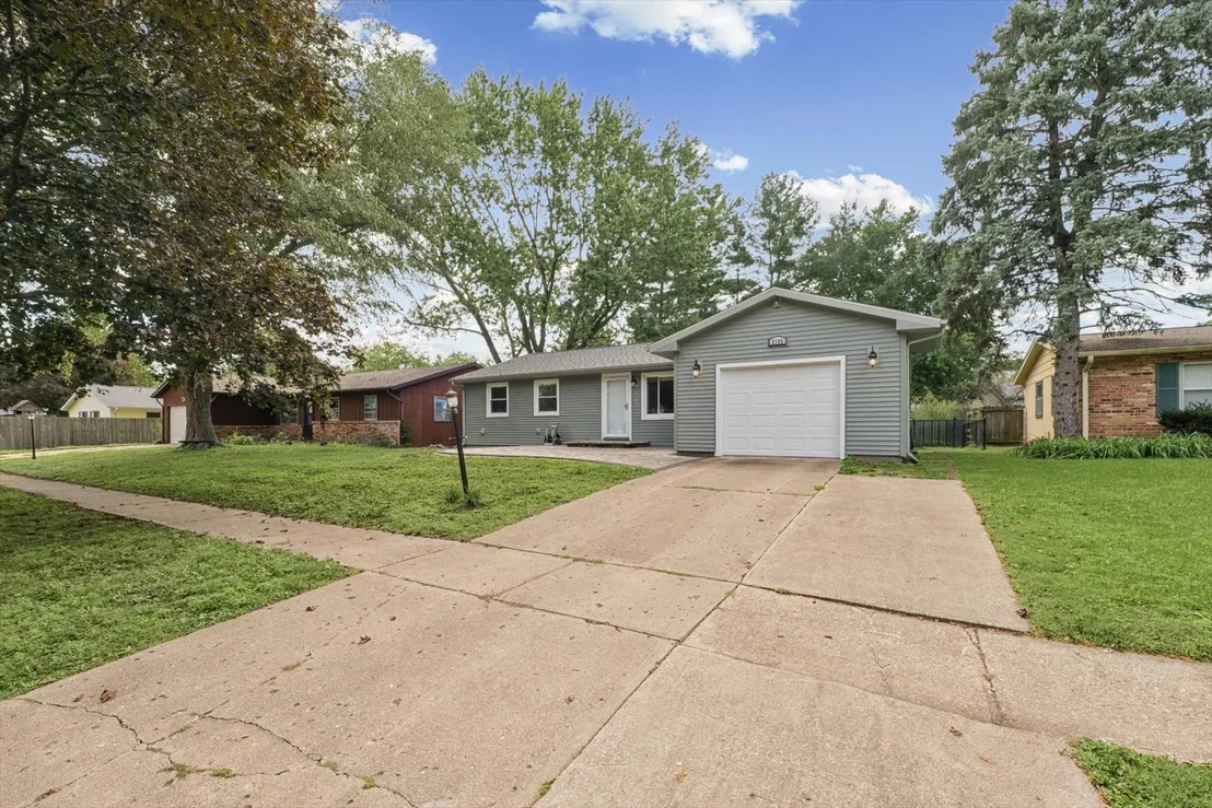 Photo of 2105 Blackthorn Drive