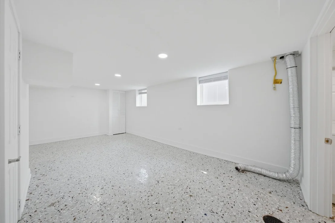 Photo of 531 Algonquin Street