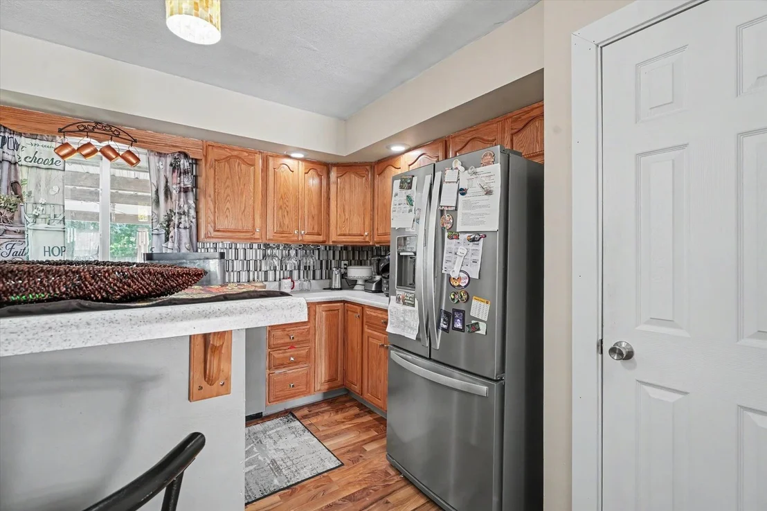 Photo of 1044 Pinecrest Drive