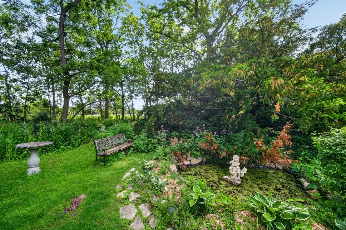 Photo of 36W927 Red Gate Road