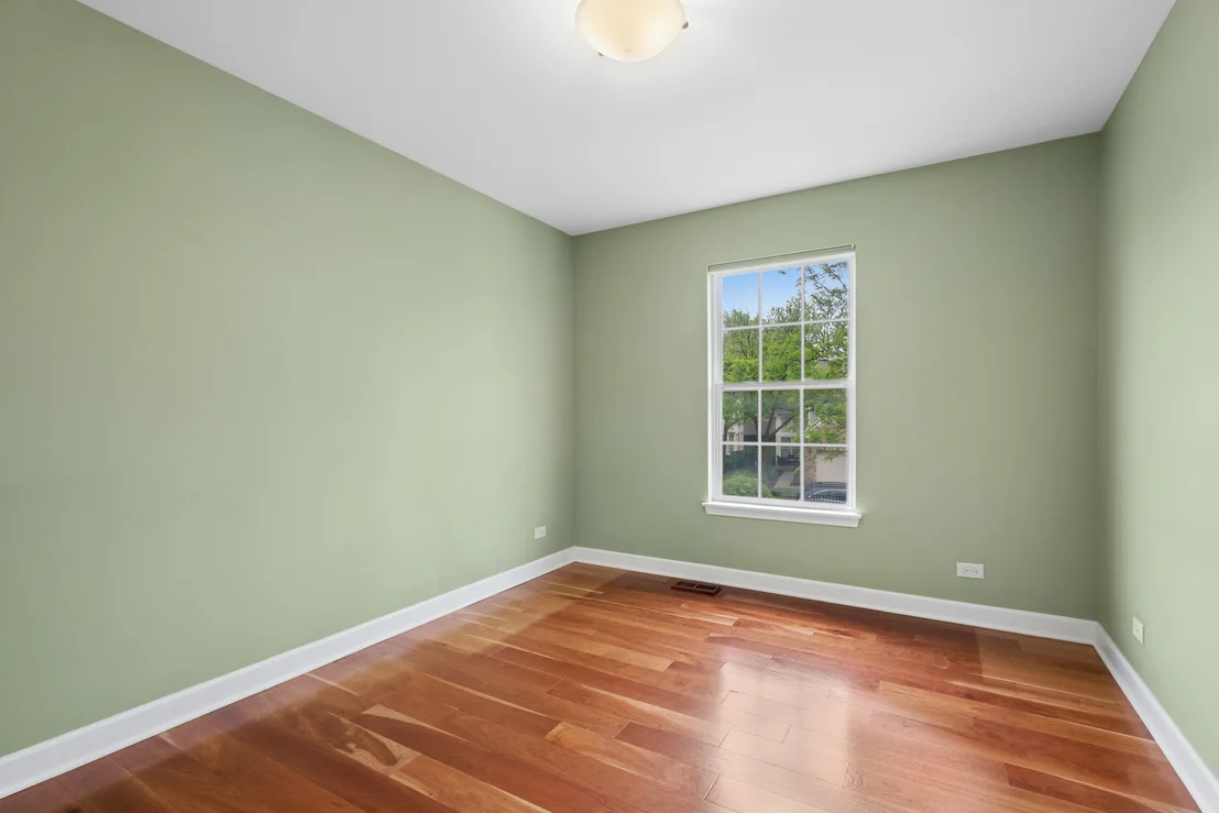 Photo of 9012 Buckingham Park Drive