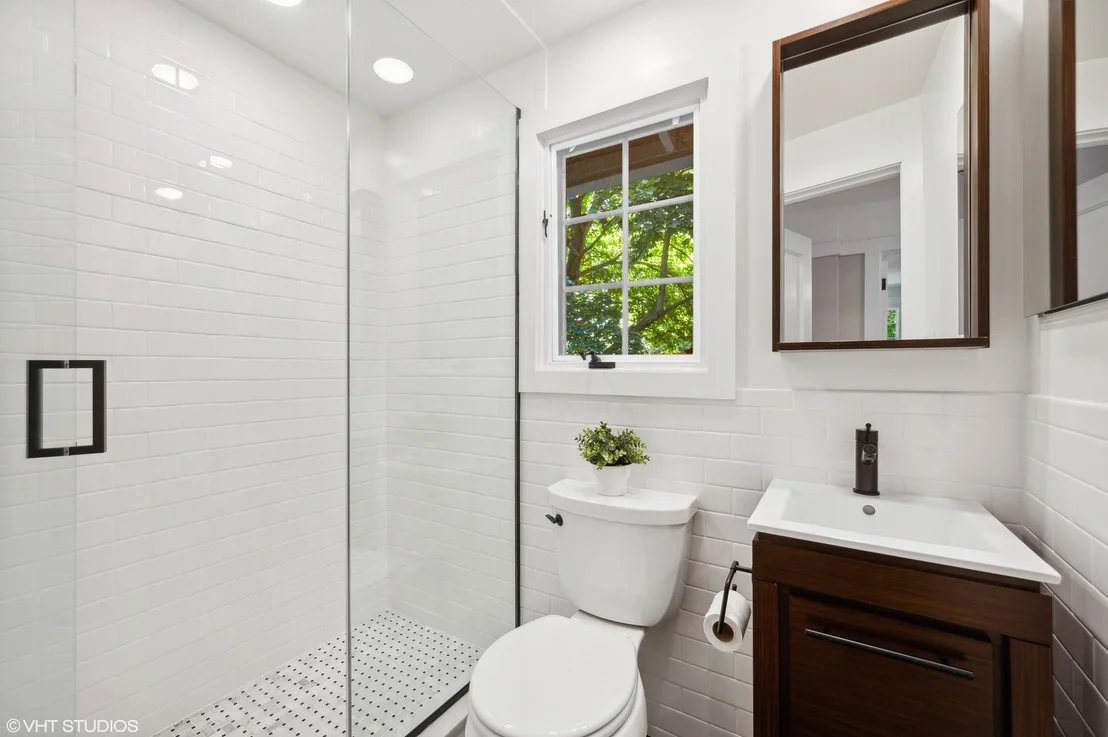 Photo of 302 Walnut Street