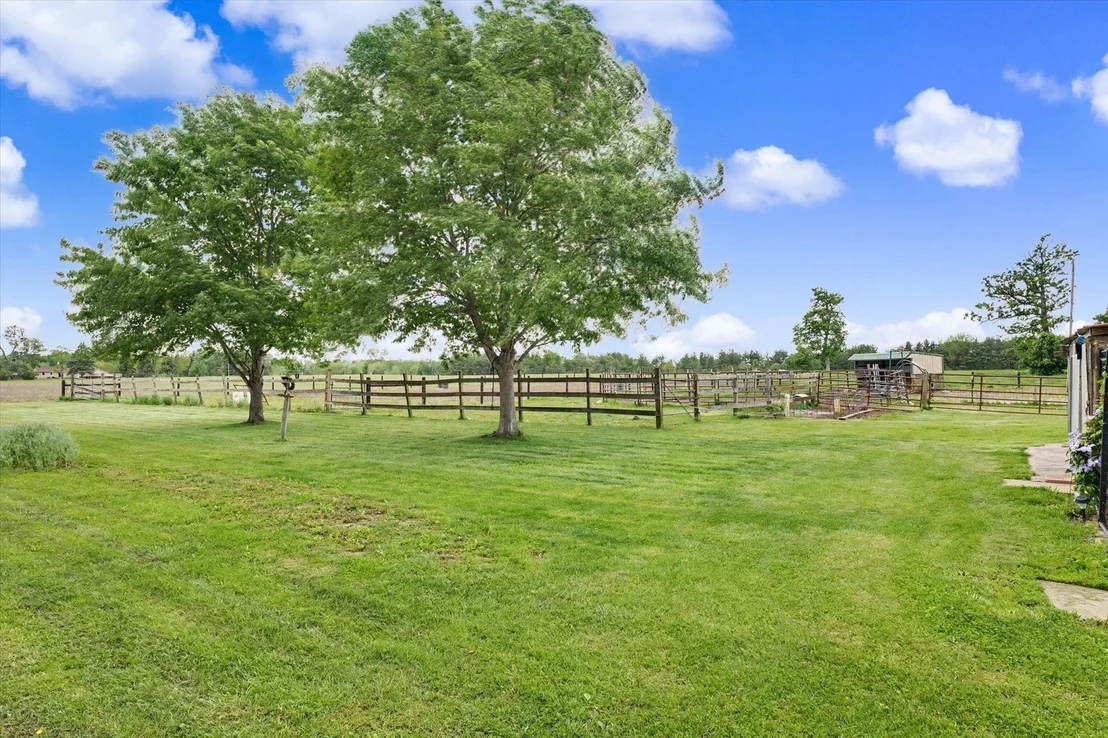 Photo of 1121 County Road 2250