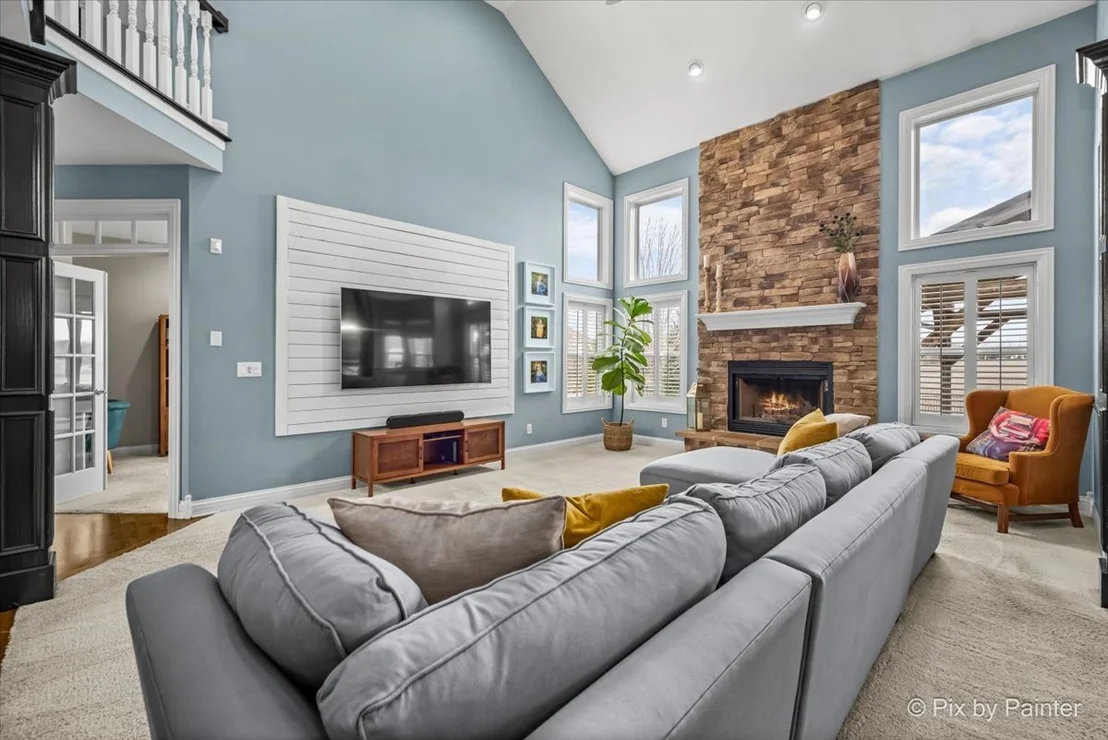 Photo of 647 Bennett Drive