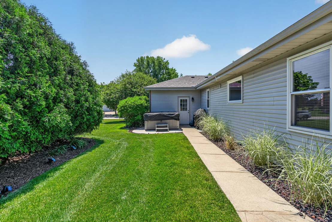 Photo of 16946 Mohican Drive