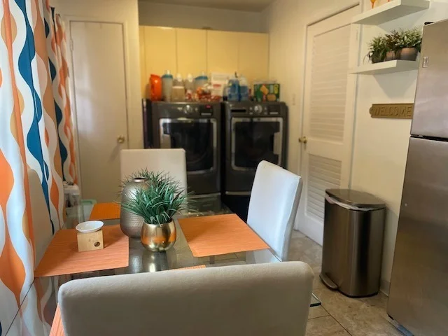 Photo of 671 River Drive