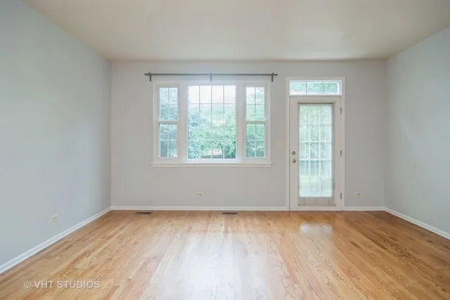 Photo of 5392 Mayflower Court