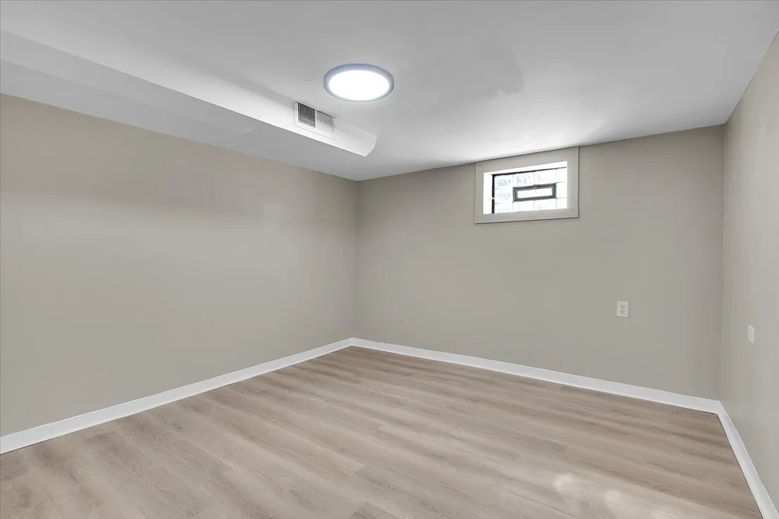 Photo of 659 W 129th Place