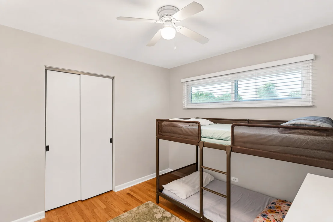 Photo of 1441 N Eagle Street
