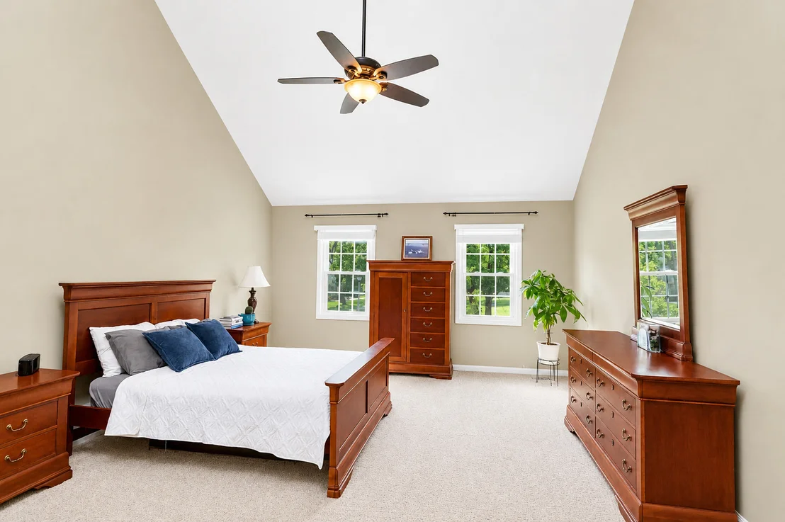 Photo of 2045 Somerset Lane