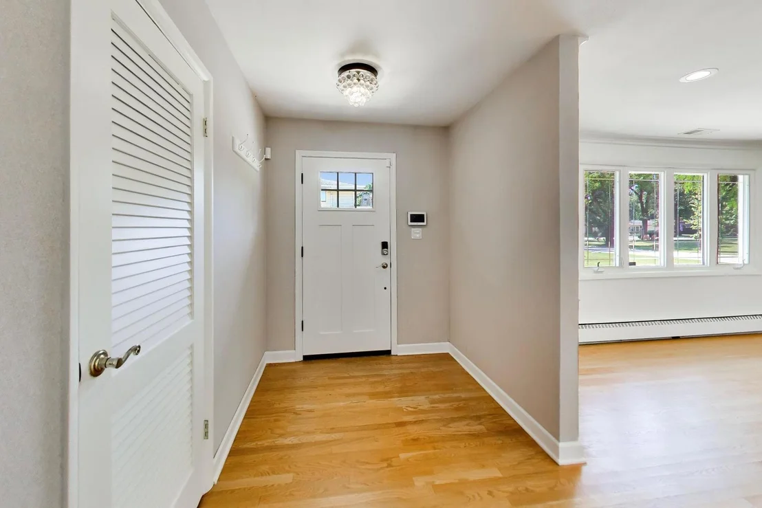 Photo of 3495 Carol Lane